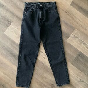 ZARA - mom jean - black denim - 100% cotton - US size 4